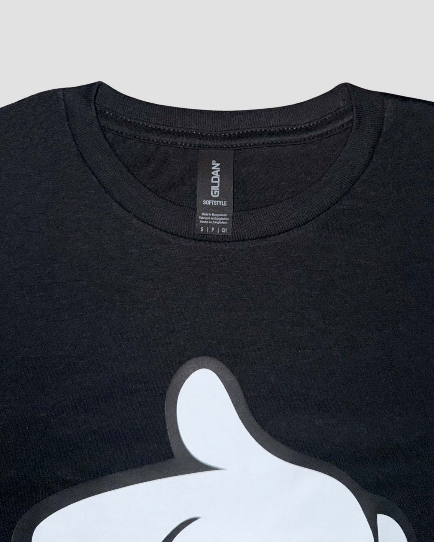 SHE'S MINE COUPLES GRAPHIC TEE