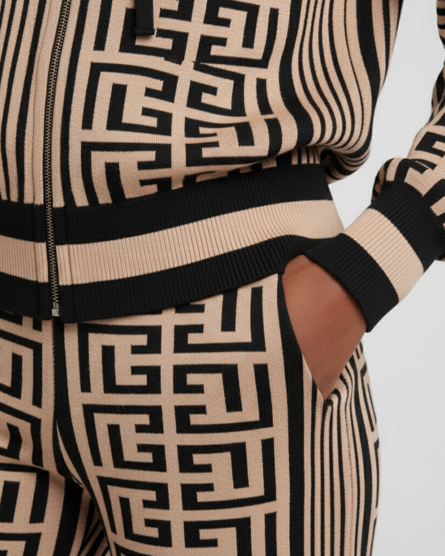 GEOMETRIC HOODIE SET