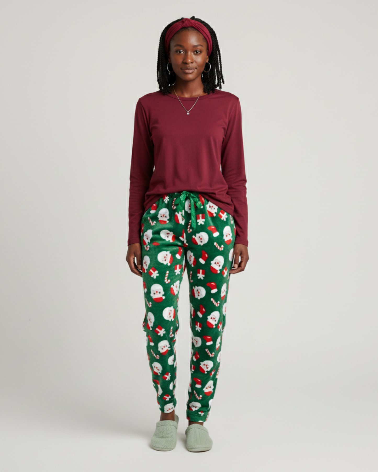 FESTIVE GREEN PAJAMA PANTS