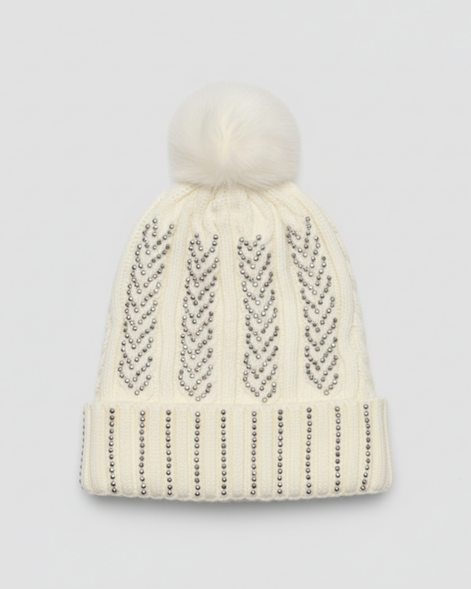 WHITE LUXE KNIT HAT