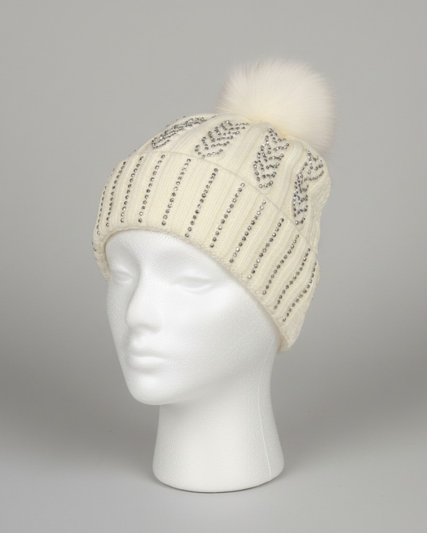 WHITE LUXE KNIT HAT