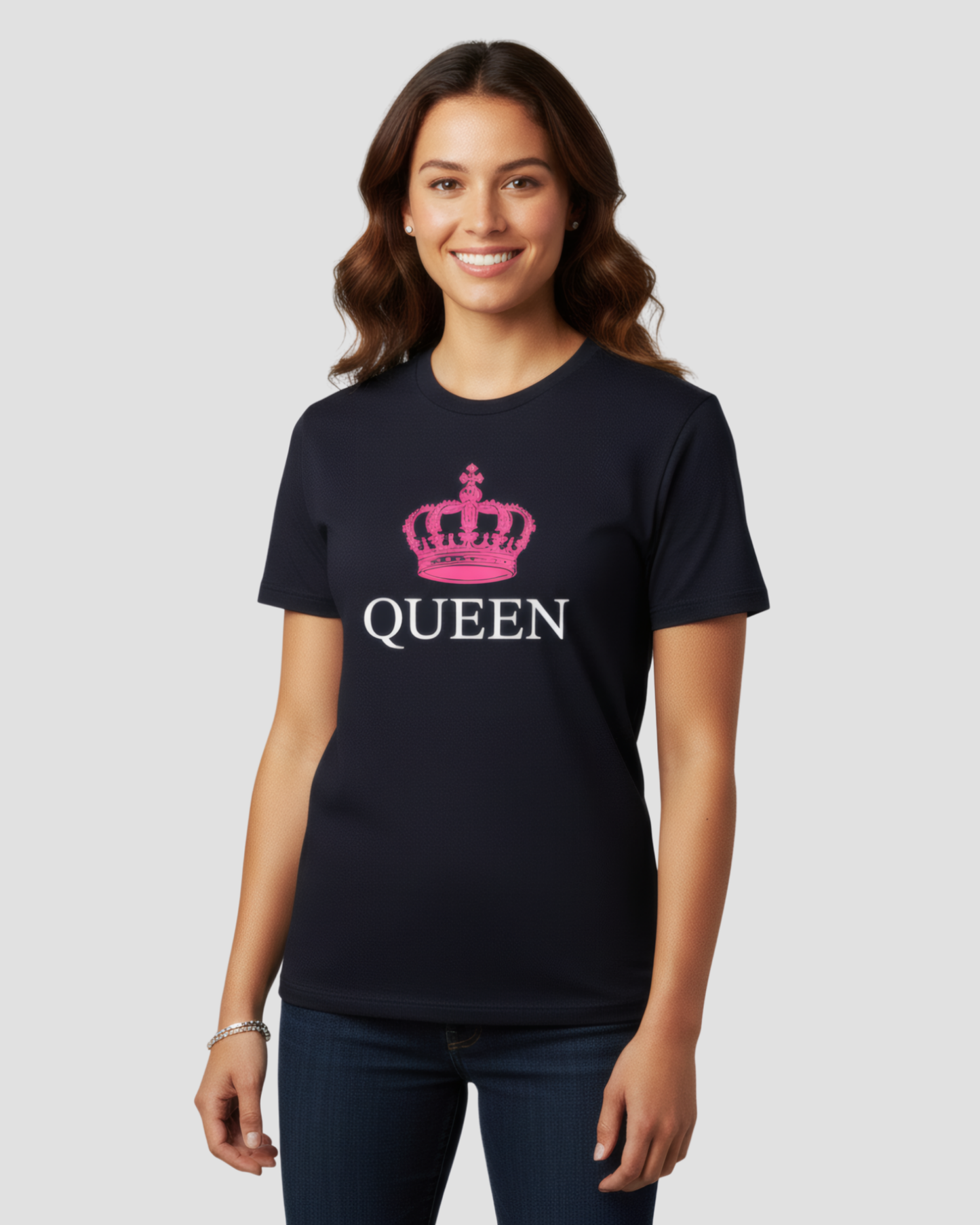 QUEEN CROWN GRAPHIC TEE